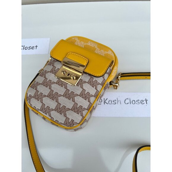 Michael Kors phone crossbody sloan small topzip front pocket jacquard bag butter - Picture 2 of 6